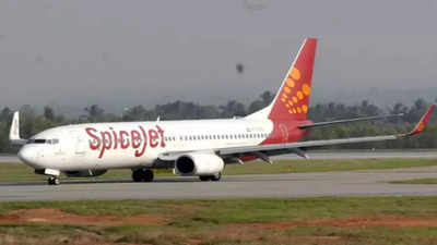 SpiceJet Emergency Landing: ಟೇಕ್ ಆಫ್ ಆಗುತ್ತಿದ್ದಂತೆ ಸ್ಪೈಸ್ ಜೆಟ್ ವಿಮಾನದಲ್ಲಿ ಬೆಂಕಿ: ತಪ್ಪಿದ ಭಾರಿ ಅನಾಹುತ