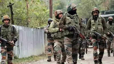 Jammu Kashmir Encounter: मुठभेड़ में तीन आतंकी ढेर, सुरक्षाबलों ने 24 घंटे में मार गिराए 7 दहशतगर्द
