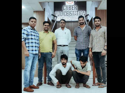 Cyber Crime: गूगल पर मिठाई की दुकान का फोन नंबर बदलकर ग्राहकों से ऐसे कर रहे थे ठगी, लोकल रिपोर्टर भी फ्रॉड में शामिल