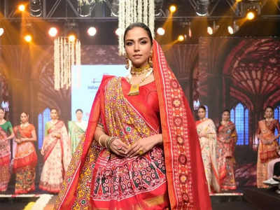 Abad Fashion-Week:પાટણના પટોળાથી લઇ દુર્લભ હસ્તકલા; સાડીઓનું આવું કલેક્શન બીજે ક્યાંય જોવા નહીં મળે!