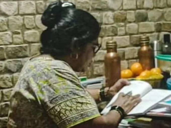 mother clears ssc in age of 53 news