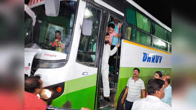 മഹാരാഷ്ട്രയിൽ നാടകീയ നീക്കങ്ങൾ; ഷിൻഡെയ്ക്കൊപ്പം 37 എംഎൽഎമാർ? വിമതർ ഗുവാഹത്തിയിൽ