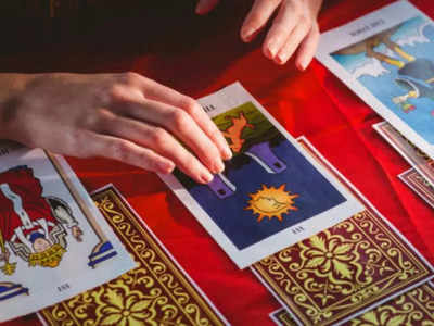 Tarot Horoscope टैरो राशिफल 23 जून 2022 : इन राशियों के टैरो कार्ड दे रहे हैं सुख समृद्धि के संकेत, मित्रों का मिलेगा सहयोग