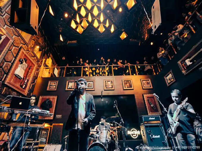 हार्ड रॉक कैफे - Hard Rock Cafe