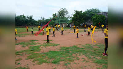 International Olympic Day: 1 மணி நேரம் தொடர் சிலம்பம்; திருச்சி மாணவர்கள் அசத்தல்!