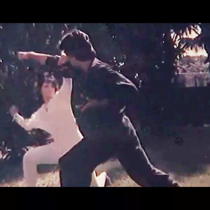 akshay kumar anamika pal fight scene