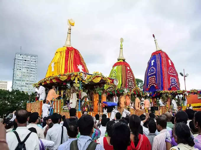 ​ডিলাক্স ক্লাস ভাড়া