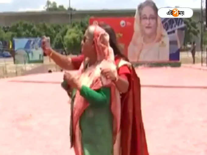 sheikh hasina and her daughter