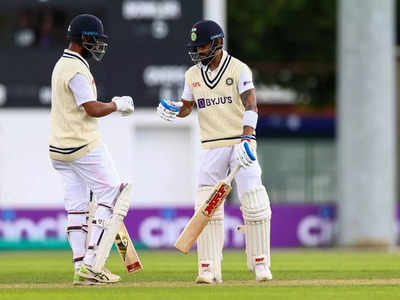 IND vs LEI Highlights: विराट ने दिए फॉर्म में लौटने के संकेत, दोनों टीमों से खेले पुजारा, आउट होने के बाद बल्लेबाजी करने उतरे अय्यर-जडेजा