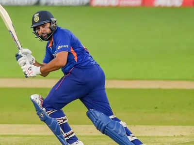 Rohit Sharma News: रोहित शर्मा को T20 की कप्तानी से दिया जाय छुटकारा, वीरेंद्र सहवाग ने कर दी बड़ी मांग