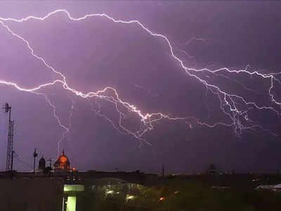 Weather Forecast: উত্তরবঙ্গে আরও বৃষ্টির আশঙ্কা, ভেস্তে যেতে পারে পাহাড়ে বেড়ানোর পরিকল্পনা