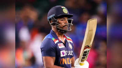 Sanju Samson: संजू-संजू... खूब बजी सीटी-तालियां, टॉस के दौरान सैमसन के नाम से गूंज उठा पूरा स्टेडियम