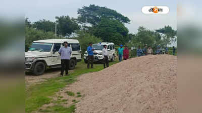 Sand Trafficking: বেআইনিভাবে ৩০ ট্রাক্টর বালি মজুত! অভিযানে পুলিশ ও ভূমি সংস্কার দফতর