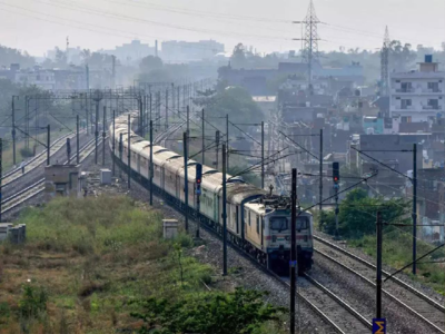 विक्रमशिला एक्सप्रेस और ब्रह्मपुत्र मेल का रूट बदला, बिहार में 3 जुलाई को मेगा रेल ब्लॉक, 17 ट्रेनें रद्द, देखिए पूरी लिस्ट