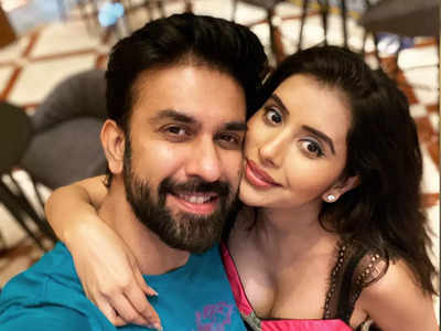 Charu Asopa ने लिया राजीव सेन को तलाक देने का फैसला, पहली शादी छुपाने को लेकर लगे गंभीर आरोप