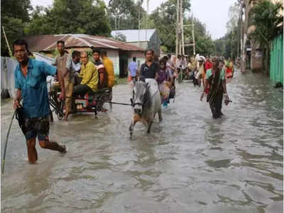 Bangladesh Flood 2022: বাংলাদেশে বন্যা পরিস্থিতি ভয়াবহ, ৩ সন্তানকে হারিয়ে শোকে কাতর বাবা