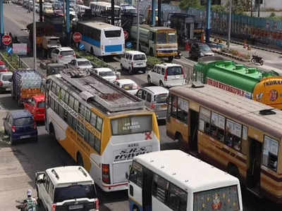 navalur toll plaza: இன்று முதல் கட்டணம் உயர்வு.. வாகன ஓட்டிகள் அவதி!