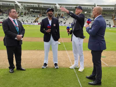 Jasprit Bumrah News: टॉस के दौरान इंग्लैंड के पूर्व क्रिकेटर से भारी गलती, जसप्रीत बुमराह के जवाब से बोलती हुई बंद, दिलाई कपिल देव की याद