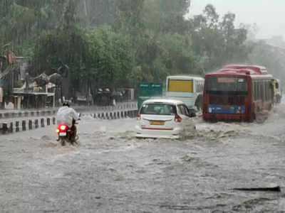 Delhi Monsoon: दिल्ली में 2 दिनों में ही हो गई 43 फीसदी बारिश, 6 जुलाई को फिर ऑरेंज अलर्ट