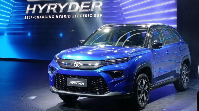 Toyota Urban Cruiser Hyryder બુકિંગ