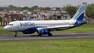 IndiGo Flight: ಇಂಡಿಗೋದಲ್ಲಿ ಸಿಬ್ಬಂದಿ ಅಲಭ್ಯತೆ: ಸುಮಾರು 900 ವಿಮಾನಗಳ ಹಾರಾಟದಲ್ಲಿ ವಿಳಂಬ