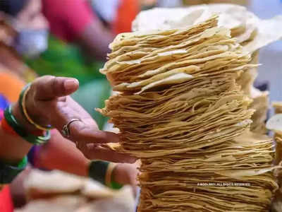 Papad Making Business Idea: जानिए कैसे आप भी शुरू कर सकते हैं पापड़ का बिजनस, घर बैठे-बैठे कमाएंगे ढेर सारा पैसा!