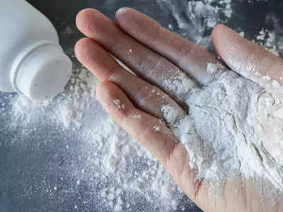 கொளுத்தும் வெயிலுக்கு குளுகுளுவென இருக்க நல்ல Talcum Powder’களை யூஸ் பண்ணுங்க.