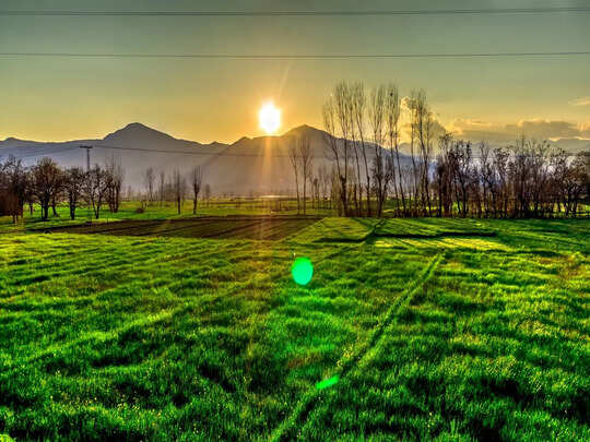 Dong Arunachal Pradesh Sunrise Time,भारत का एक ऐसा गांव जहां सबसे पहले उगता  है सूर्य, देखने के लिए सुबह 4 बजे से ही लगने लगती है लोगों की भीड़ - dong  village