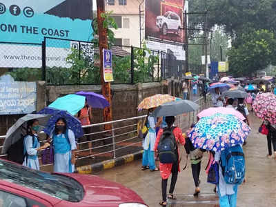 അതിശക്തമായ മഴ തുടരുന്നു; ജില്ലയിലെ എല്ലാ സ്കൂളുകൾക്കും നാളെ അവധി പ്രഖ്യാപിച്ച് കാസർകോട് ജില്ലാ കളക്ടർ