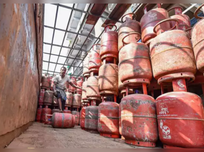 LPG Cylinder Price Hike: સામાન્ય માણસને મોંઘવારીનો વધુ એક માર! રાંધણ ગેસના ભાવમાં ₹50નો તોતિંગ વધારો 