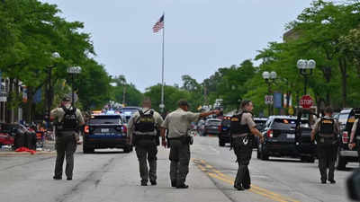 Chicago Shooting: ಮನಕಲಕುವ ಘಟನೆ: ಗುಂಡೇಟಿಗೆ ಬಲಿಯಾದ ಅಪ್ಪ-ಅಮ್ಮನನ್ನು ಹುಡುಕುತ್ತಾ ಅಲೆದ 2 ವರ್ಷದ ಮಗು