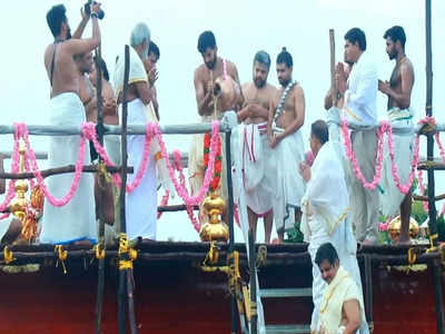 திருவட்டாறு ஆதிகேசவ பெருமாள் கோவில் மகா கும்பாபிஷேகம்; அமைச்சர்களுடன் திரளான பக்தர்கள் பங்கேற்பு!