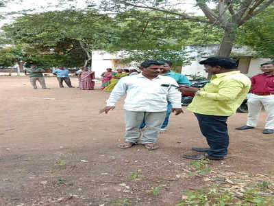 மதுபோதையில் அரசு பள்ளி தலைமை ஆசிரியர்.. பெண் ஊழியர்களுடன் ரகளை.. நாமக்கலில் பரபரப்பு!