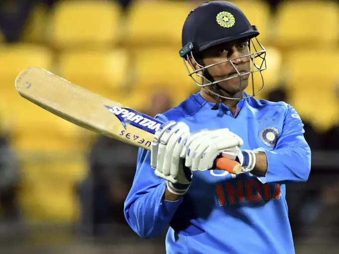 MS Dhoni Birthday: आईसीसी रैंकिंग में बने थे सबसे तेज नंबर एक