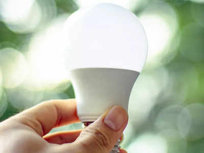कॉम्बो पैक में मिल रही हैं ये कूल लाइट वाली LED Bulb, रोशनी से भर जाएगा हर कमरा
