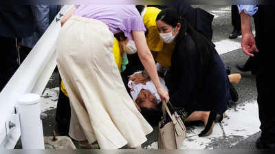 Japan PM Shinzo Abe shot: ஜப்பான் முன்னாள் பிரதமர் ஷின்சோ அபே மீது துப்பாக்கிச் சூடு
