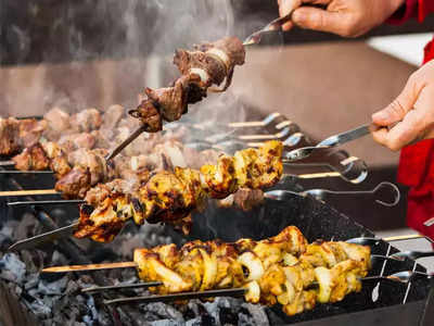 World Kebab Day 2022: दिल्ली-एनसीआर की इन जगहों का कबाब है एकदम लाजवाब, देखकर ही आ जाएगा मुंह में पानी