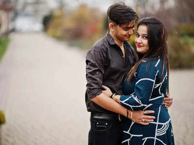 Relationship Tips: পছন্দের মানুষকে মনের কথা বলতে পারছেন না? এই কৌশলে ভালোবাসা জানান