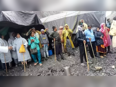 અમરનાથ ગુફા નજીક વાદળ ફાટતા 13 લોકોના મોત, બચાવની કામગીરીમાં જોડાઈ NDRFની ટીમ