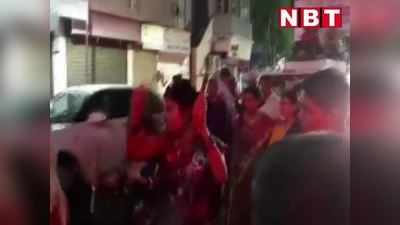 Video: कोल्हापुर में पानी के टैंकर पर निकली बारात, जल संकट तक हनीमून पर नहीं जाएगा जोड़ा, जानिए वजह