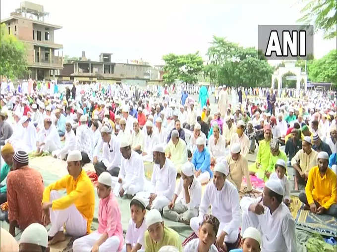 ​असम के सिजुबरी में ईद की नमाज में उत्साह