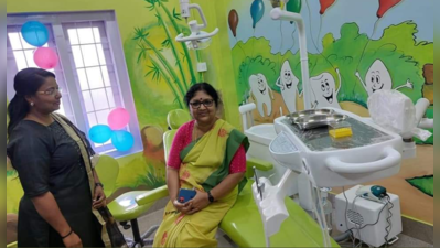 ઐસા ભી હોતા હૈઃ કિડનીના દર્દીની સારવાર માટે મંત્રીએ સોનાની બંગડી ઉતારી આપી