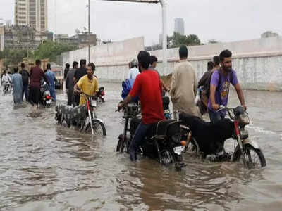 పాకిస్థాన్‌‌‌లో వరదలు... 57 మంది మృతి