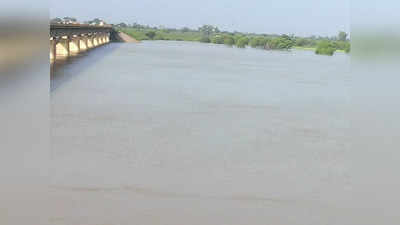 Flood News: यमुना और बेतवा समेत 8 नदियों की बाढ़ की जद में 187 गांव, प्रशासन ने शुरू की तैयारी