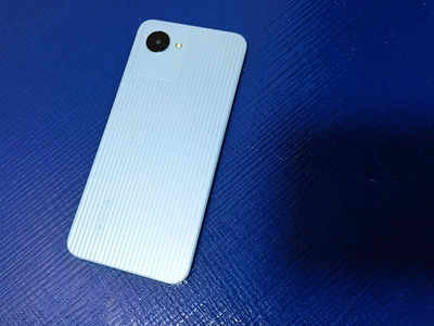 Realme C30 Review: कम कीमत और धांसू फीचर वाला स्मार्टफोन, जानें कितना है कारगार