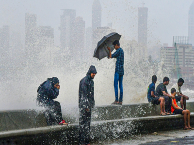 Maharashtra Monsoon Alert : राज्यात दोन दिवस अस्मानी संकट, मुंबईला ऑरेंज तर ५ जिल्ह्यांमध्ये रेड अलर्ट