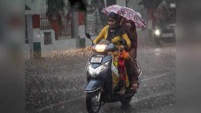 Delhi Rain LIVE News : दिल्ली में बारिश की हैट-ट्रिक, मुंबई में हाईटाइड की चेतावनी, जानें NCR में कैसा रहेगा मौसम