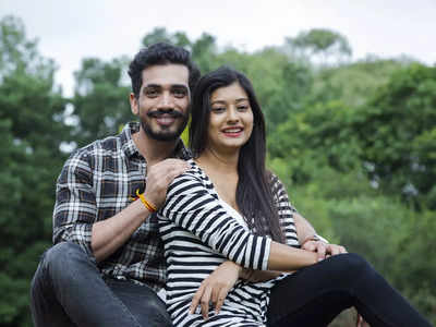 Relationship Tips: পুরুষের এই অভ্যাস দেখেই ভালোবাসায় মন-প্রাণ দেন মহিলারা! রহস্য হল ফাঁস