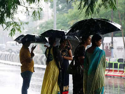 Kerala Rain Update: ന്യൂനമർദ്ദം തീവ്ര ന്യൂനമർദ്ദമായി; ശക്തമായ മഴ തുടരും; ആറ് ജില്ലകളിൽ യെല്ലോ അലേർട്ട് 