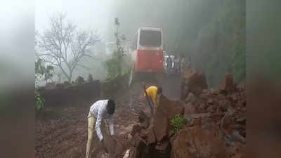 कोकण-पश्चिम महाराष्ट्राला जोडणाऱ्या अणुस्कुरा घाटात दरड कोसळली, वाहनचालकांचे पाच तास हाल